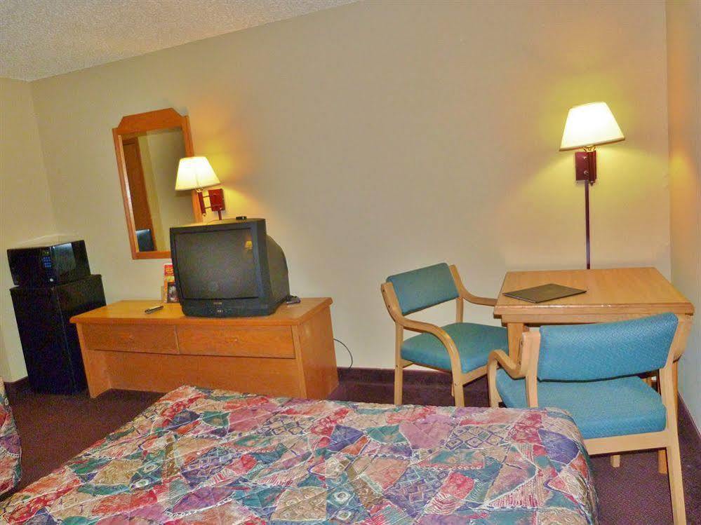 Budget Inn & Suites Nevada Exterior foto